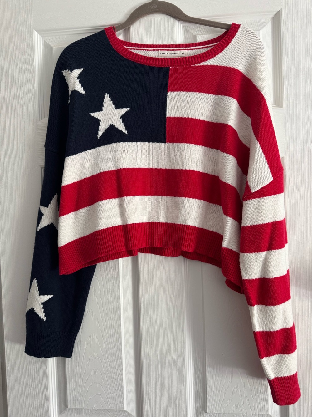 moon & madison Red White Navy American Flag Crop Sweater